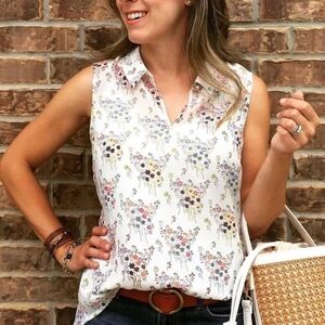 CAbi Floral Collared Sleeveless Blouse
